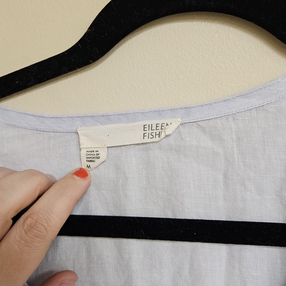 Eileen Fisher 100% Irish Linen Beaded Blouse Size M Light Periwinkle Blue - Picture 8 of 8